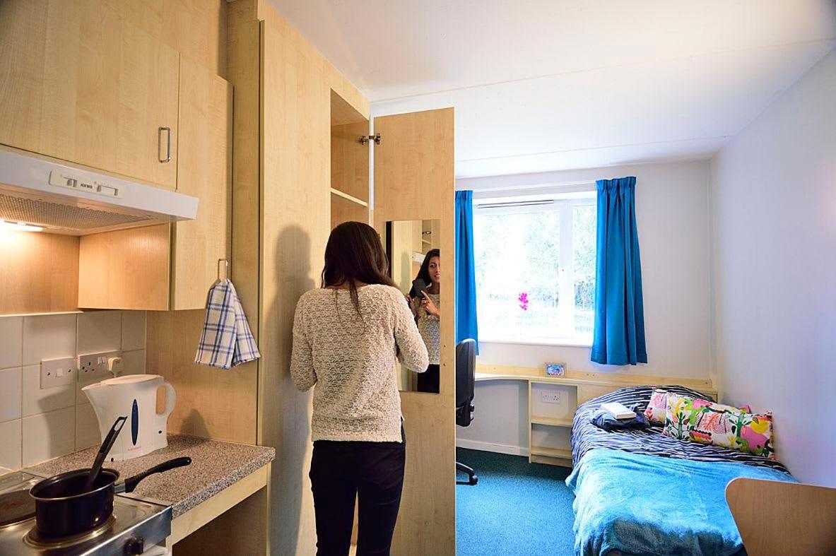 Broadgate Park Beeston Nottingham Apartment Bagian luar foto