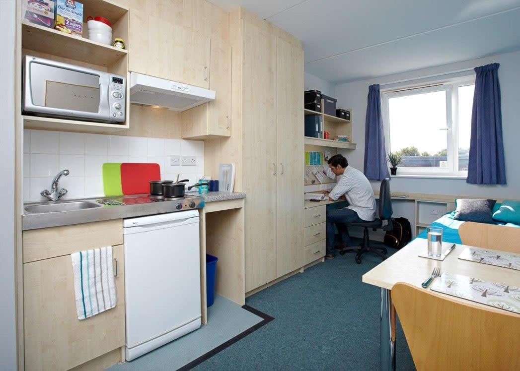 Broadgate Park Beeston Nottingham Apartment Bagian luar foto