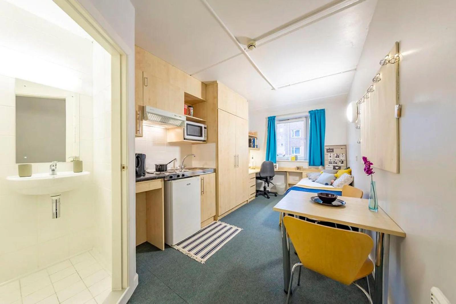 Broadgate Park Beeston Nottingham Apartment Bagian luar foto